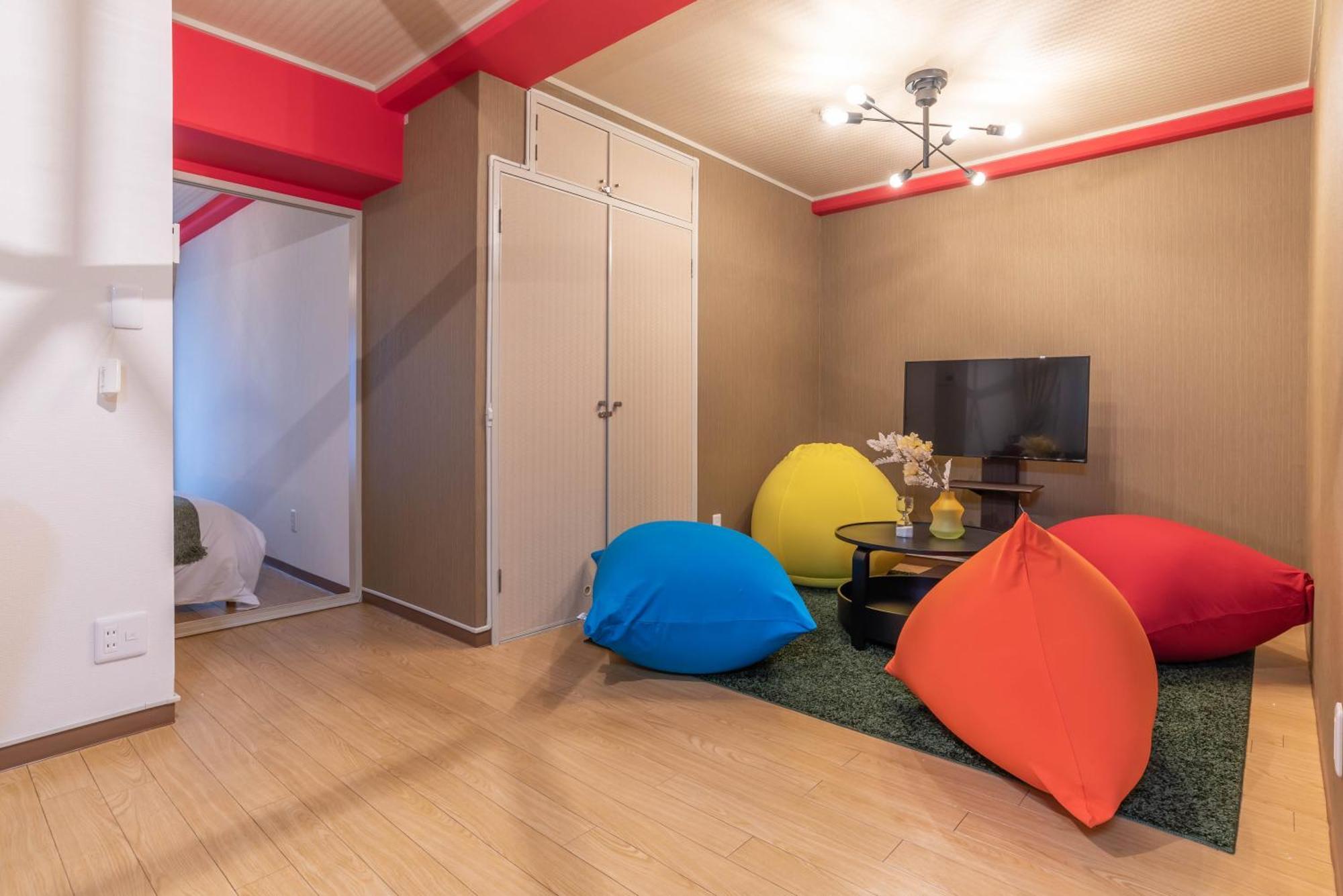Bijou Suites Kokoro Осака Стая снимка