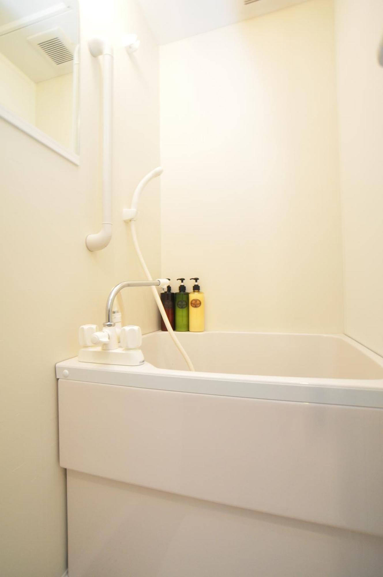Bijou Suites Kokoro Осака Стая снимка